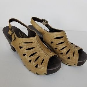 Dansko Sandals size 8.5